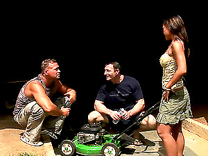 Ebony Teen Kendall Woods Services Stepbrothers Cock