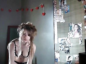 Nasty teenie receives naked for an exciting art nude porn