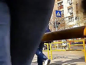 Hot Busty Cammodel Shows Off Her Amazing Naked Body